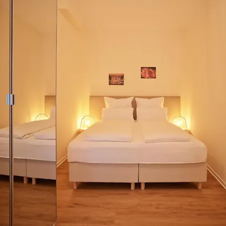 Apartamento Marx - Modernes - Lage Im Zentrum - Gratis Wlan - Ideal Fuer Geschaeftsreisende & Paare *