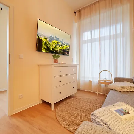 Marx - Modernes - Lage Im Zentrum - Gratis Wlan - Ideal Fuer Geschaeftsreisende & Paare Trier